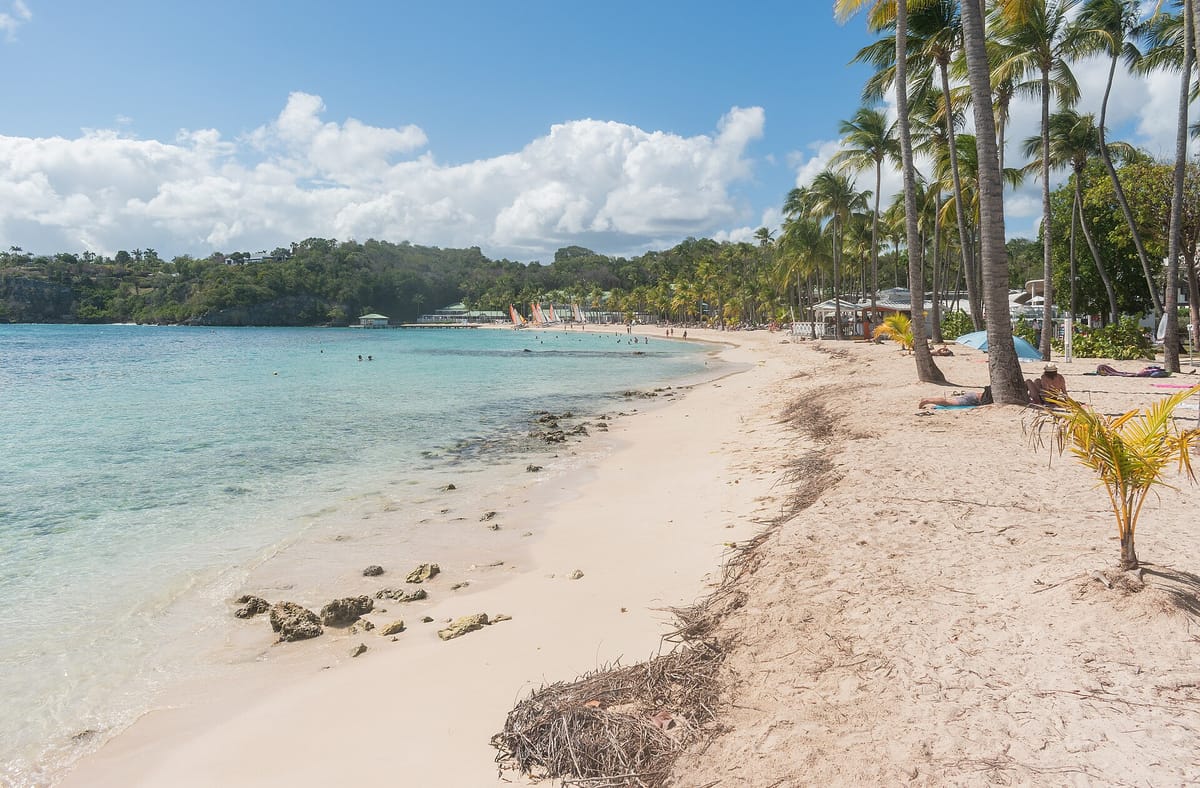 Plage de la Caravelle
