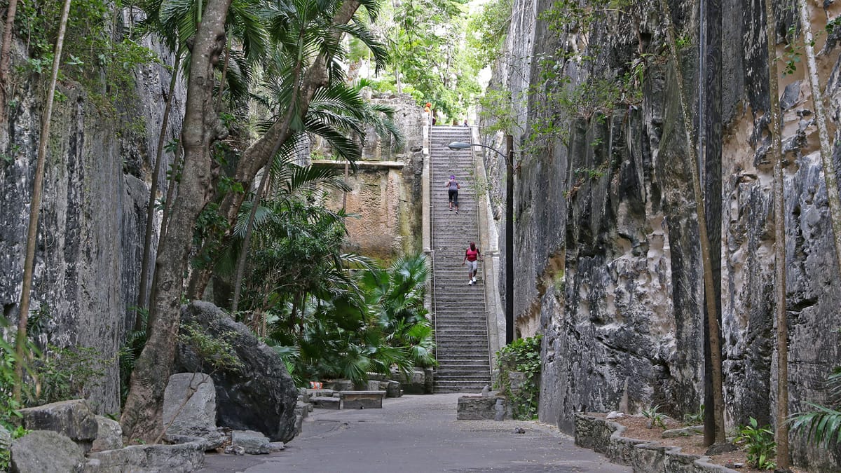 Queen's Staircase
