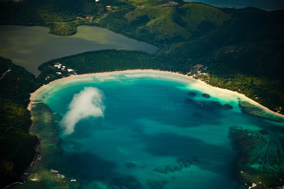 Flamenco Beach (Playa Flamenco)